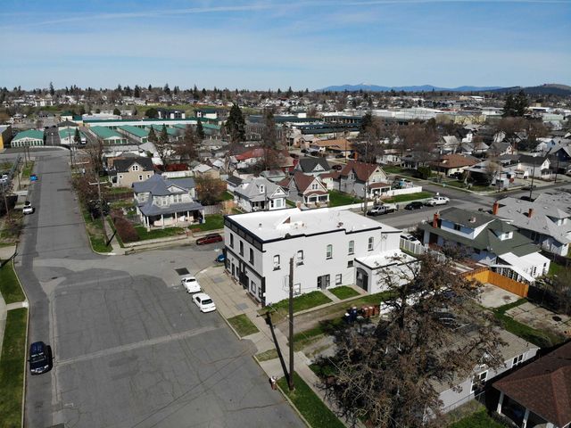2228 N Astor St, Spokane, WA 99207