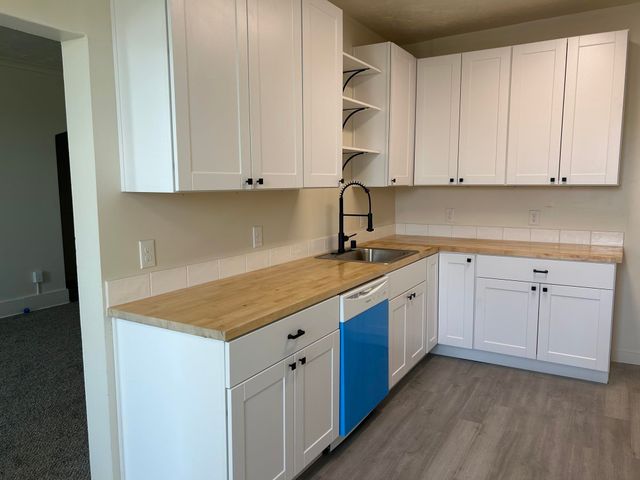 2228 N Astor St, Spokane, WA 99207