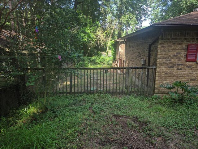 8312 Elm Drive, Montgomery, TX 77316