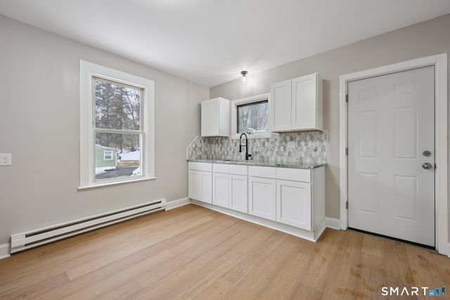 179 Rhode Island Avenue, Waterbury, CT 06704