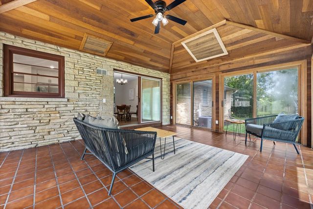 N61W23015 Silver Spring DRIVE, Sussex, WI 53089