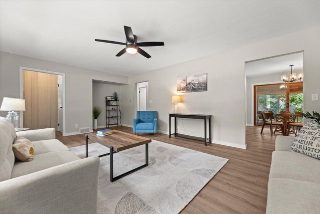 N61W23015 Silver Spring DRIVE, Sussex, WI 53089
