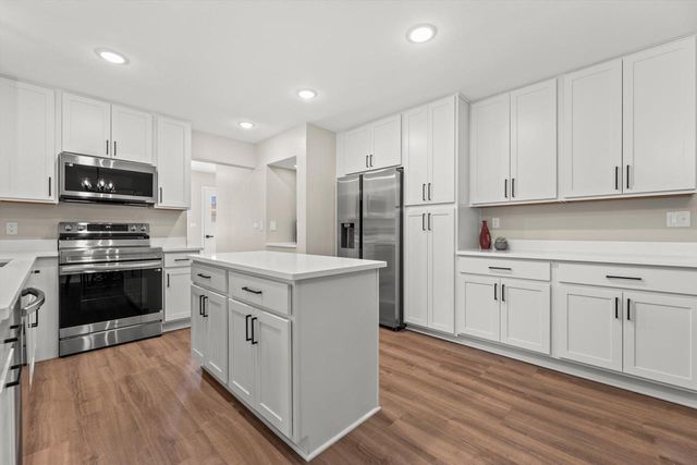 N61W23015 Silver Spring DRIVE, Sussex, WI 53089