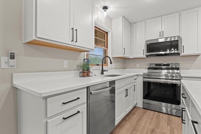 N61W23015 Silver Spring DRIVE, Sussex, WI 53089