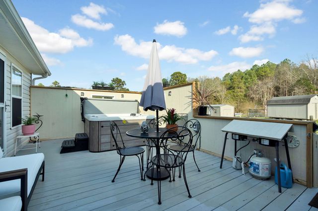 105 County Road 582, Athens, TN 37303