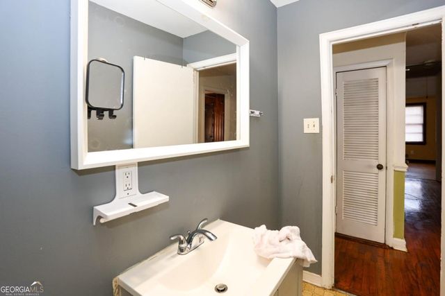 1368 W Austin Road, Decatur, GA 30032