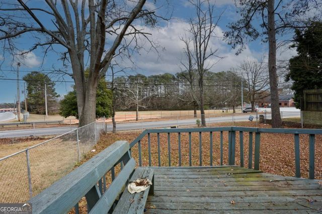 1368 W Austin Road, Decatur, GA 30032