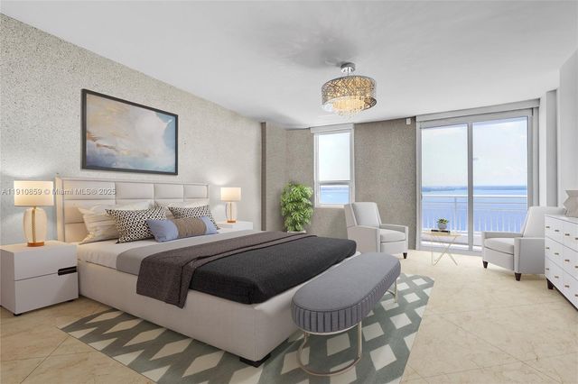 808 E Brickell Key Dr 2104, Miami, FL 33131