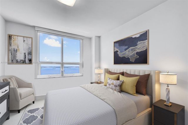 808 E Brickell Key Dr 2104, Miami, FL 33131