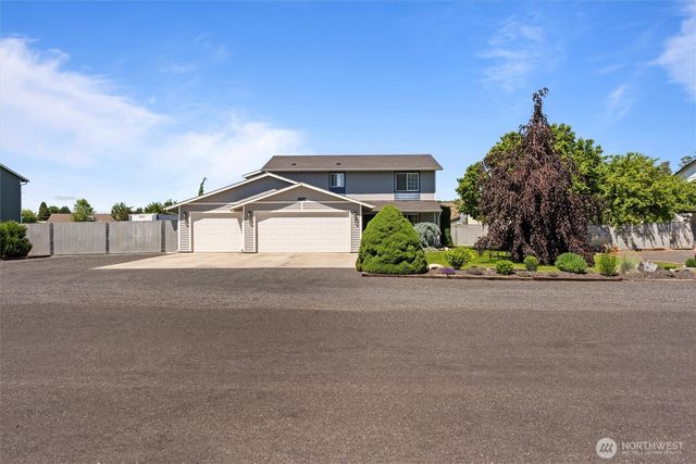 7690 Mcdougall Avenue NE, Moses Lake, WA 98837
