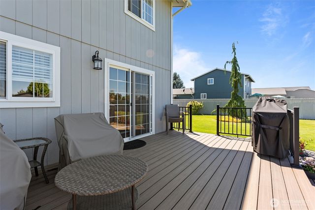 7690 Mcdougall Avenue NE, Moses Lake, WA 98837