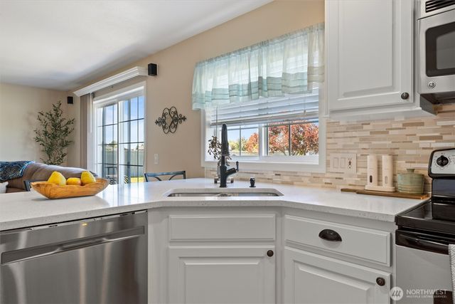 7690 Mcdougall Avenue NE, Moses Lake, WA 98837