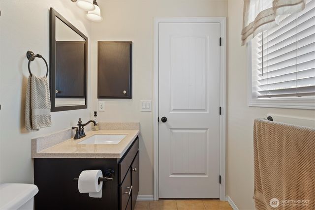 7690 Mcdougall Avenue NE, Moses Lake, WA 98837
