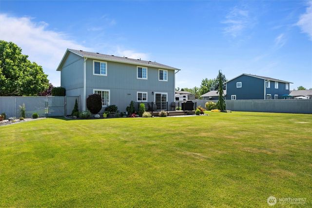 7690 Mcdougall Avenue NE, Moses Lake, WA 98837