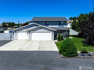 7690 Mcdougall Avenue NE, Moses Lake, WA 98837