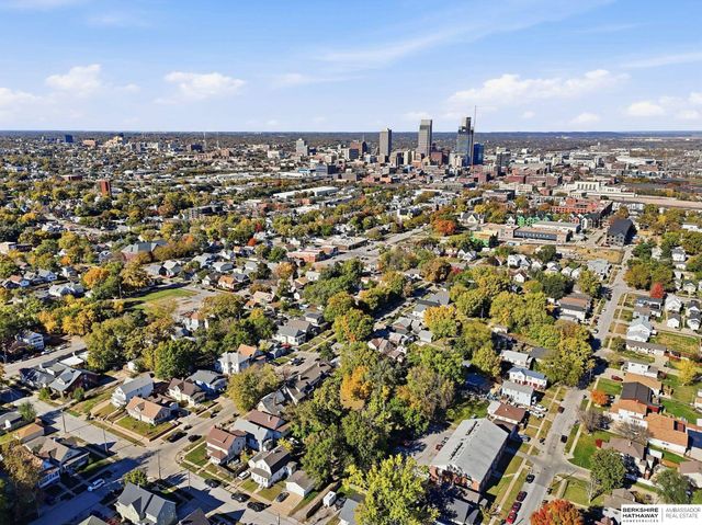 1775 S 9 Street, Omaha, NE 68108