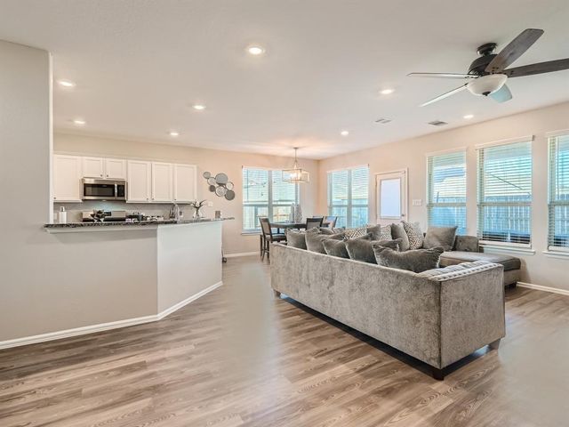 3735 Lion Creek Court, Rosenberg, TX 77469
