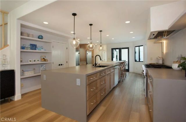 203 21st, Huntington Beach, CA 92648