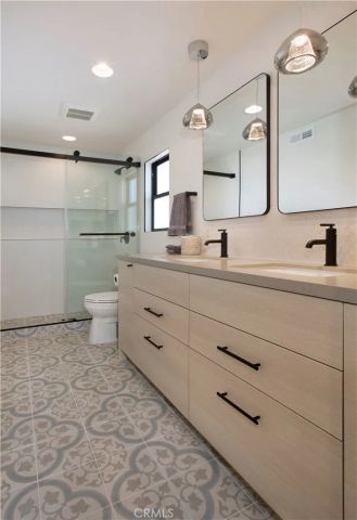 203 21st, Huntington Beach, CA 92648