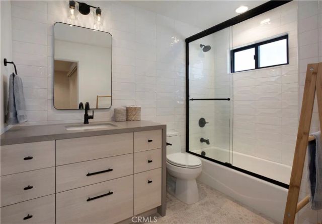 203 21st, Huntington Beach, CA 92648