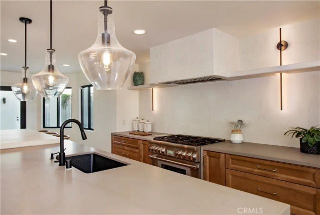203 21st, Huntington Beach, CA 92648