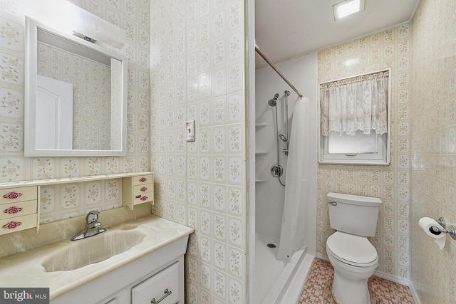 16 PUPEK RD, South Amboy, NJ 08879