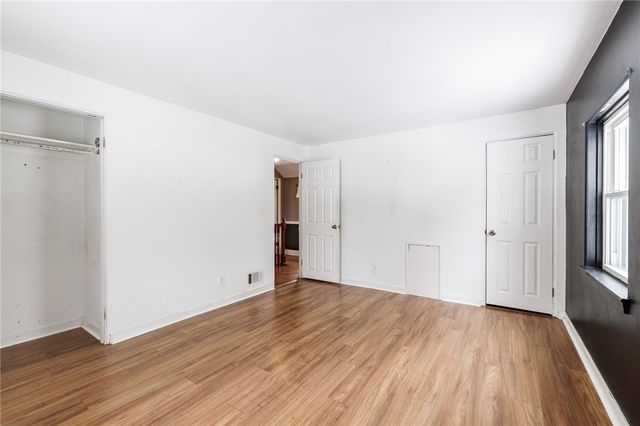 101 Freemont Road, Rochester, NY 14612