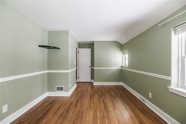 101 Freemont Road, Rochester, NY 14612