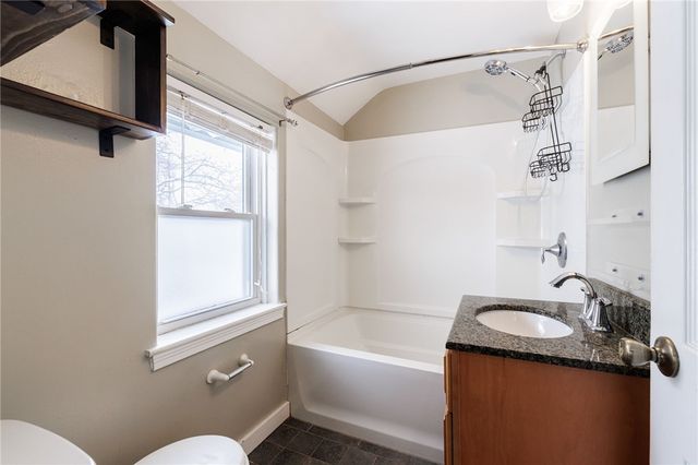 101 Freemont Road, Rochester, NY 14612