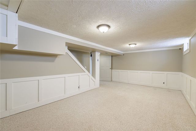 101 Freemont Road, Rochester, NY 14612