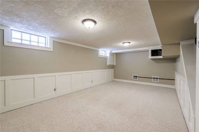 101 Freemont Road, Rochester, NY 14612