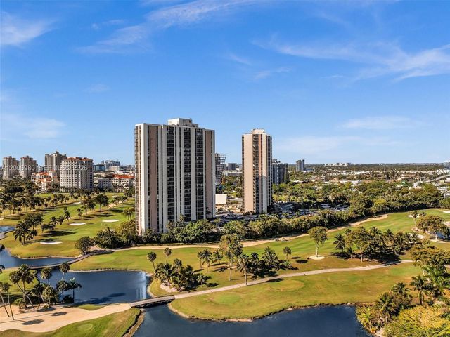 20301 W Country Club Drive 622, Aventura, FL 33180