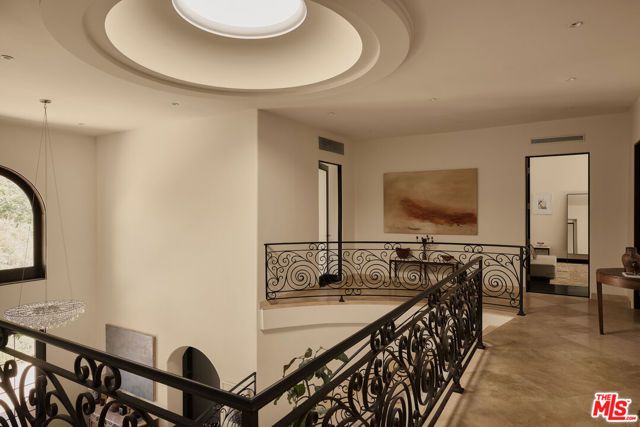 623 N Alta Drive, Beverly Hills, CA 90210