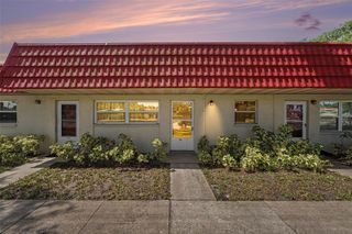 5870 38TH AVENUE N 43, St Petersburg, FL 33710