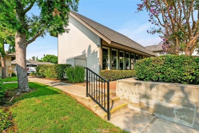 17351 Via Lindo, Tustin, CA 92780