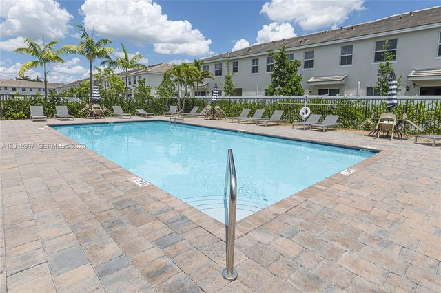 16966 SW 2nd Ct 16966, Pembroke Pines, FL 33027