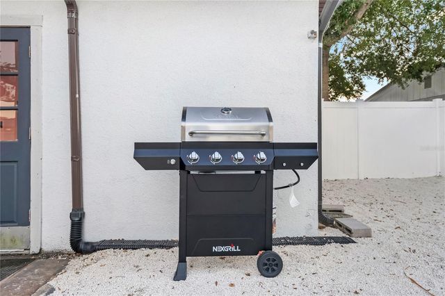 4018 SANDPOINTE DRIVE, Bradenton, FL 34205