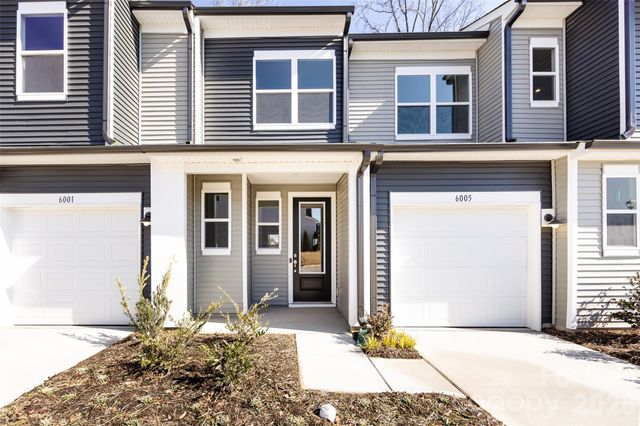 6005 Longar Lane, Charlotte, NC 28269