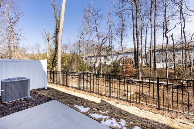 6005 Longar Lane, Charlotte, NC 28269