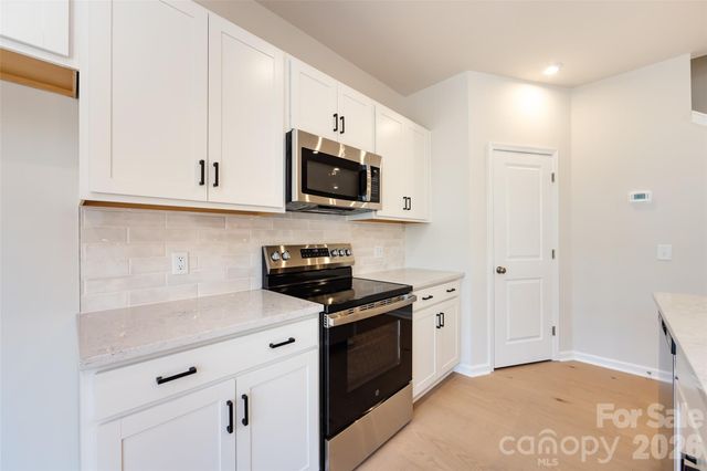 6005 Longar Lane, Charlotte, NC 28269