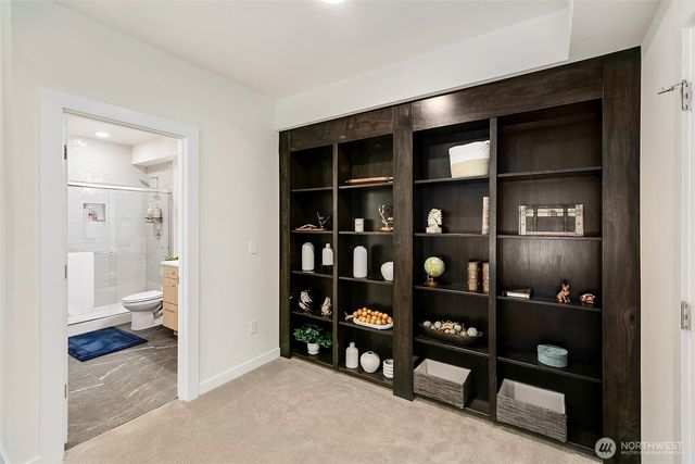 14917 196th Avenue SE, Renton, WA 98059
