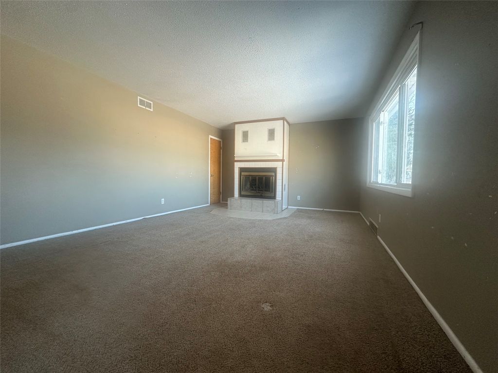 5312 5th Avenue S, Great Falls, MT 59405 photo 2