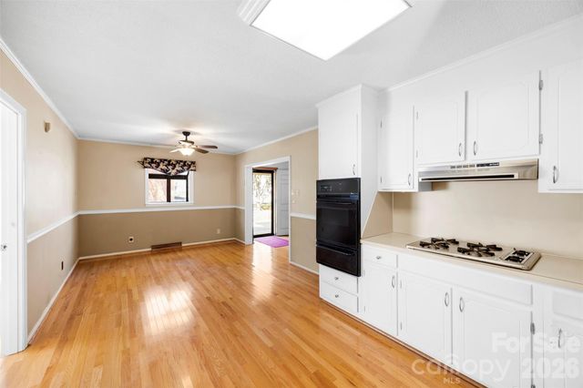 1696 Hoffman Road, Gastonia, NC 28054