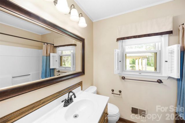 1696 Hoffman Road, Gastonia, NC 28054