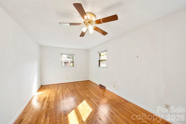 1696 Hoffman Road, Gastonia, NC 28054