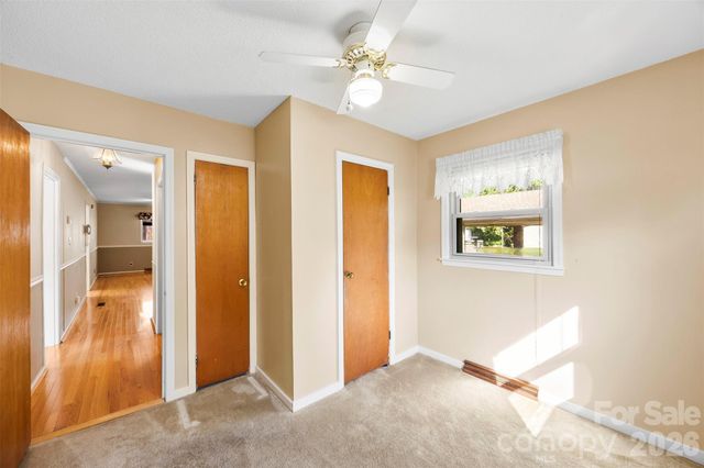 1696 Hoffman Road, Gastonia, NC 28054