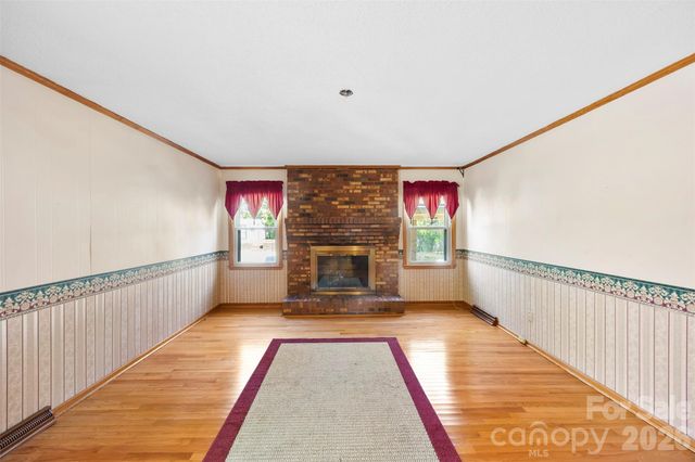 1696 Hoffman Road, Gastonia, NC 28054