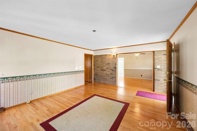 1696 Hoffman Road, Gastonia, NC 28054