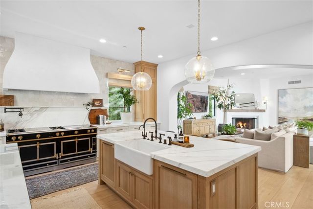 22 Vernal Spring, Irvine, CA 92603