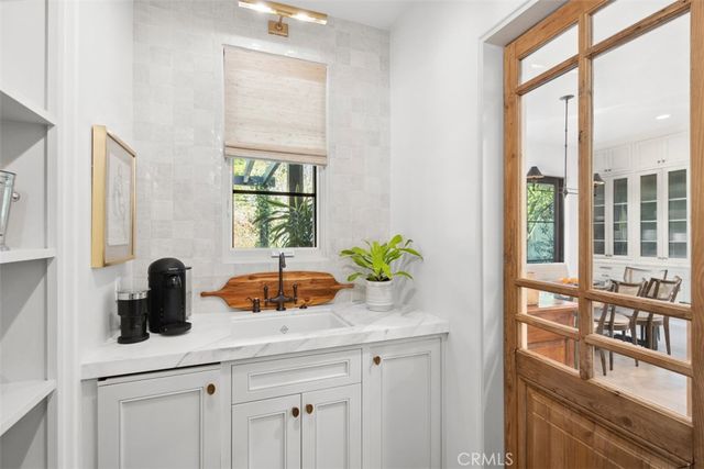 22 Vernal Spring, Irvine, CA 92603